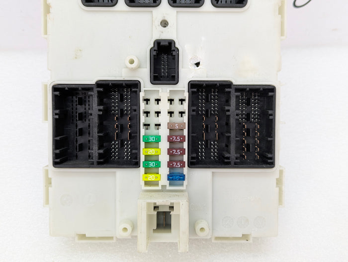 BMW F30 335xi Front Electronic Module/FEM/Body Control Module/BCM 9303544 *DAMAGED*