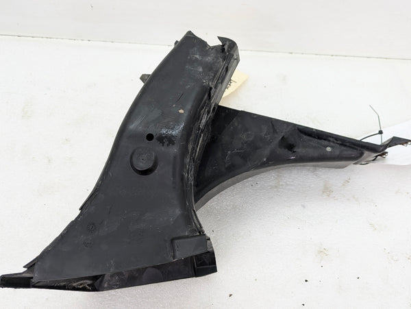 BMW E90 E91 335xi M Sport Front Right Brake Oil Cooler Air Duct 7891384 *Damage*