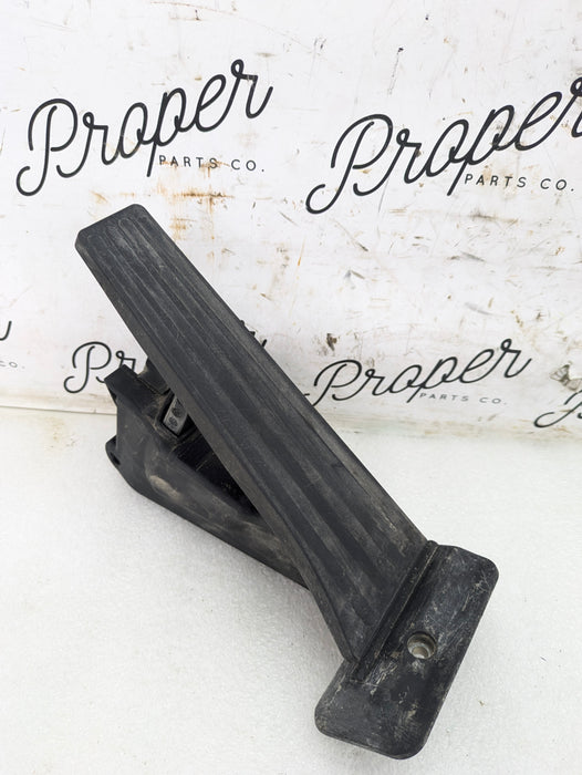 BMW F22 F23 228xi M240xi 230xi M235xi Throttle/Accelerator/Gas Pedal 6853175