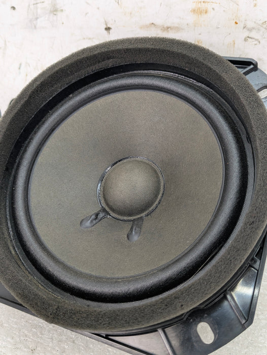 Chevrolet C7 Corvette Stingray Z51 Bose Audio Rear Left/Right Speaker 23128683