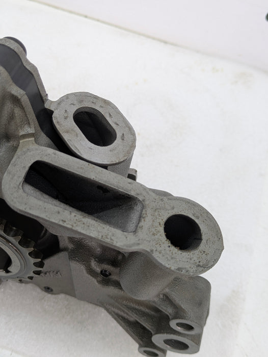Chevrolet C7 Corvette Stingray Z51 LT1 Engine Oil Pump 12686435