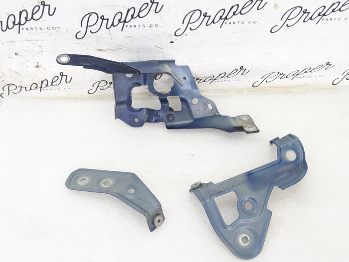 BMW G20 330ix M340ix 330ex Front Left/Driver Side Fender Support Bracket Mount Set Portimao Blue Metallic (C31) 7419403/7419405/7419401