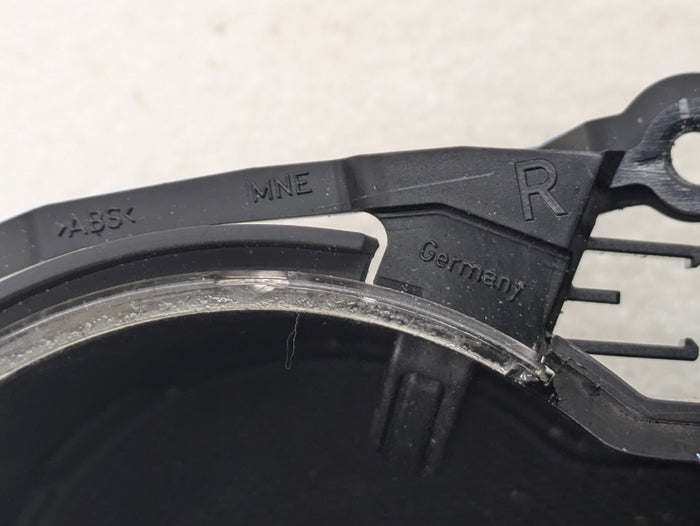 Audi 8U Q3 Front Center Console Dual Drink Cup Holders 8U0862533A