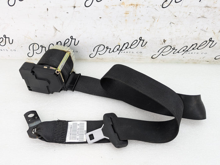 2004 BMW E85 Z4 Left/Driver Seatbelt Retractor 7016875