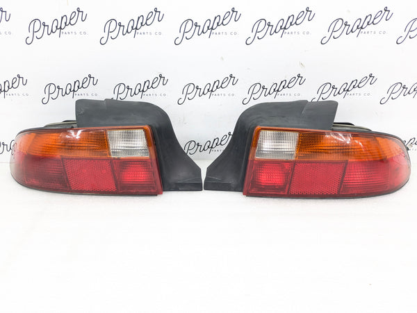 BMW Z3 M 3.0 2.8 Roadster Amber Tail Light Set Left Right 63218389713