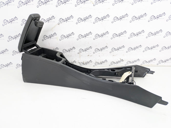 BMW E90 E91 E92 E93 M3 335i Center Console & Arm Rest 7596992 *DAMAGED*