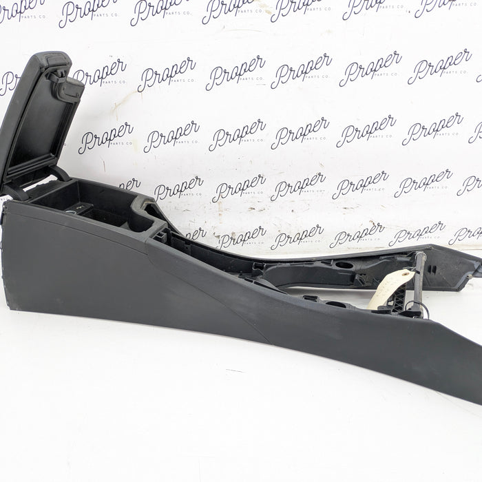 BMW E90 E91 E92 E93 M3 335i Center Console & Arm Rest 7596992 *DAMAGED*