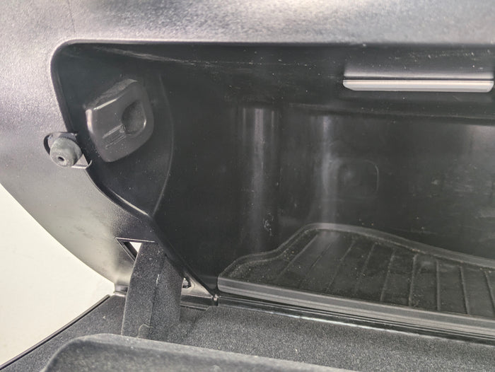 BMW F22 F23 228xi M235xi 230xi M240xi F87 M2 Glovebox Assembly & Handle 9226047/51169290976