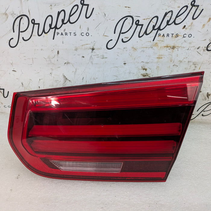 BMW F30 F31 F80 340xi 330i 328i 328d 320i M3 LCI Right/Passenger Side Rear Inner Trunk LED Tail Light 7369122