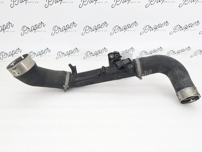 2021 Volvo V60 T6 R-Design Turbocharger Intercooler Pipe & Pressure Sensor Sensor 31432308/31686412/32222071