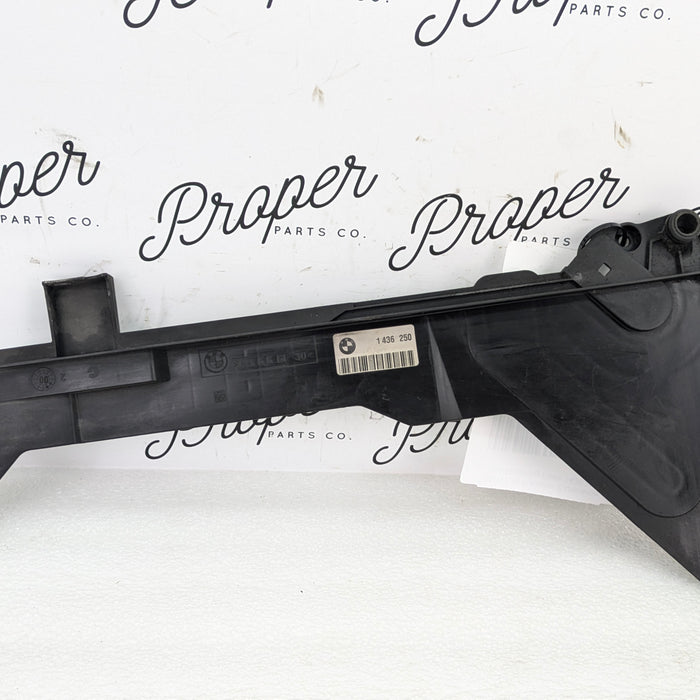 BMW E46 330ci 328ci 325ci 323ci 320i Manual Transmission Coolant Expansion Tank Mounting Plate 1436250