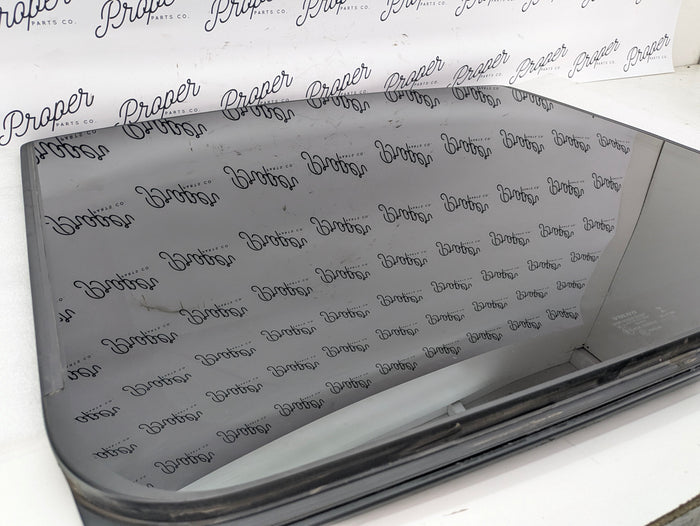 2021 Volvo V60 T6 R-Design Rear Panoramic Sunroof Glass Panel 31395508