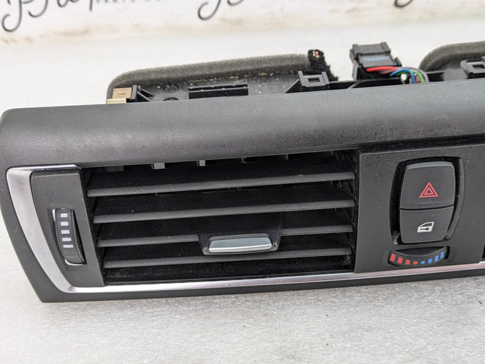 BMW F22 228xi M235xi 230xi M240xi Center Dashboard Air Vent & Trim 9317945