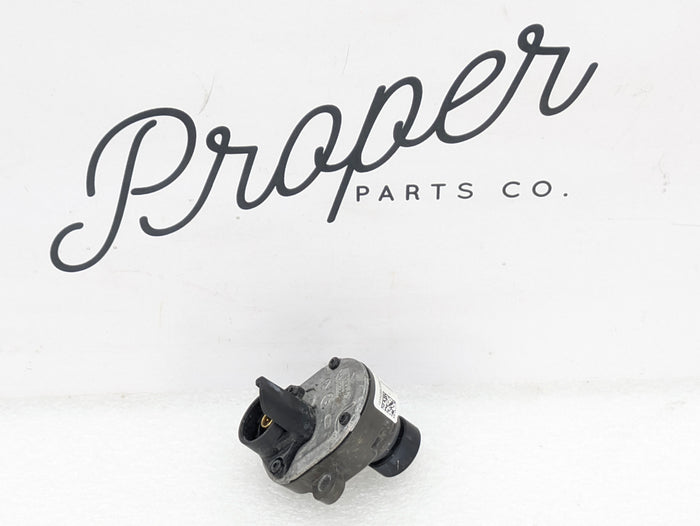 BMW F30 F31 F32 F33 F34 F36 F80 F82 F83 E70 E71 F10 Front Bumper Left/Right Side Camera 9240352