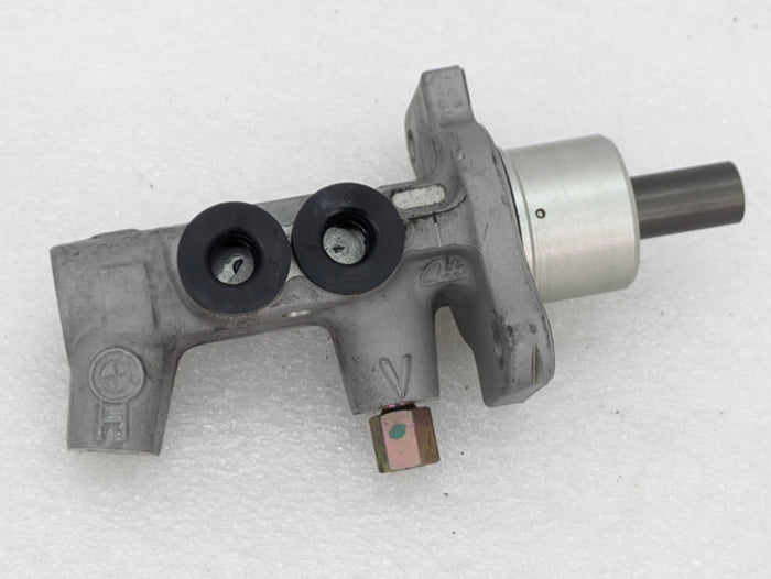 BMW E46 330ci 328ci 325ci 323ci 320i Brake Master Cylinder 34316757839