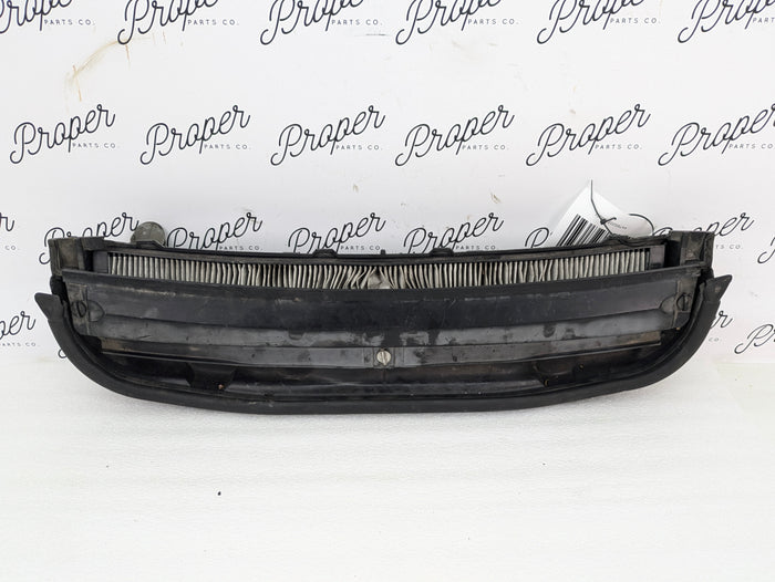 BMW E46 330ci 328ci 325ci 323ci 320i Cabin Air Micro Filter Housing Trim 64318370066