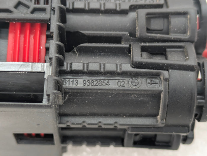 BMW G22 G23 G20 G26 430ix 330ix 330ex Engine Bay Power Distribution Junction Box Panel 6842531/9362854