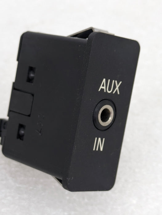 BMW E9X 3 Series AUX Socket Jack & Harness 6930561/6940237