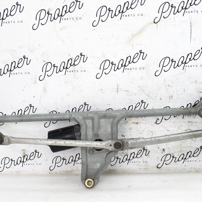 Porsche 996.2 911 Carrera 4 Windshield Wiper Linkage Assembly W/Motor