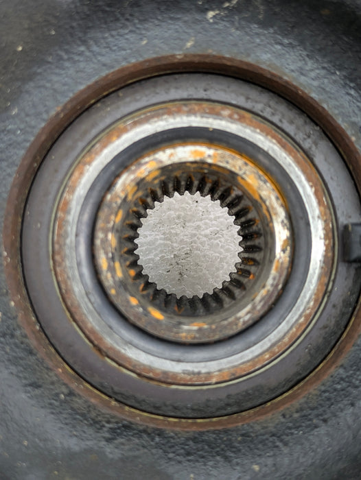 BMW E82 E88 E90 E91 E92 E93 135i 335xi 328x Right Rear Spindle Hub Knuckle 6774808