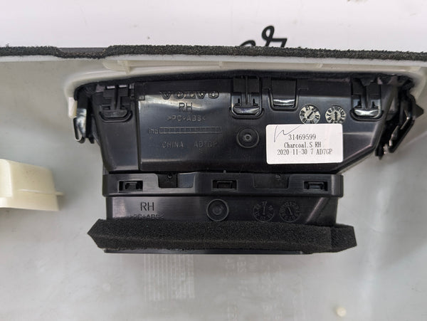 2021 Volvo V60 T6 R-Design Right B Pillar Trim/Seat Belt Guide 31479780/31479219/31469599