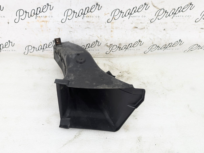 BMW E90 335xi 335i LCI M Sport Left/Driver Side Front Brake Air Duct 7891383
