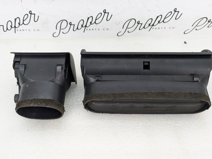 BMW Z3 M 3.0 2.8 2.5 2.3 Roadster Dash Center Vent & Right Vent 8397716/8397713