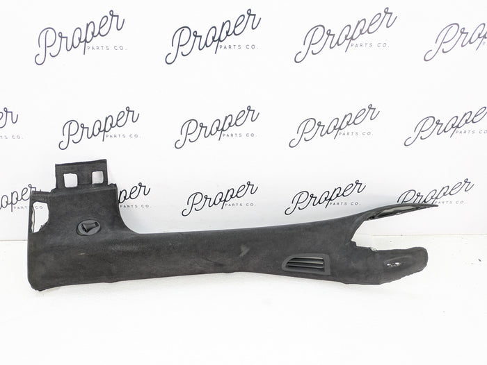 Chevrolet C7 Corvette Stingray Left/Driver Side Suede A-Pillar Interior Trim  941145AB/15241529 *DAMAGED*