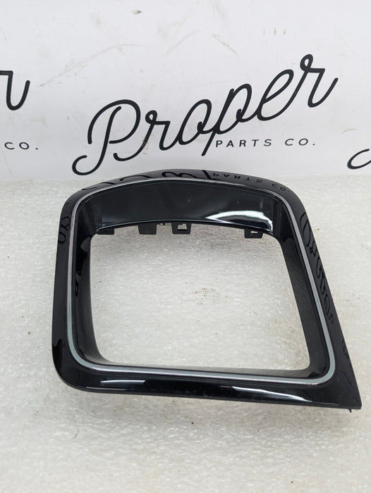 2021 Volvo V60 T6 R-Design Right/Passenger Side Dashboard Vent Trim Cover Black 31477880
