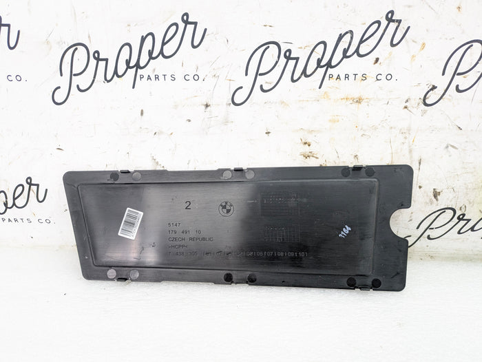 BMW G22 G20 G26 430ix 330ix 330ex Trunk Storage Compartment Access Panel Cover 7438305 *DAMAGED*