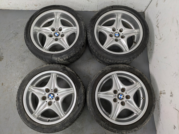 Z3 M Roadster/M Coupe Style 40 M Roadstar Wheel Set 17 Inch 2228050/2228060