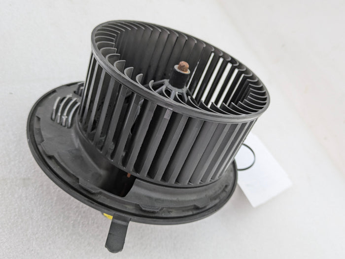 BMW E90 E93 E92 E91 3 Series HVAC Blower Motor & FSR Final Stage Resistor 6933663