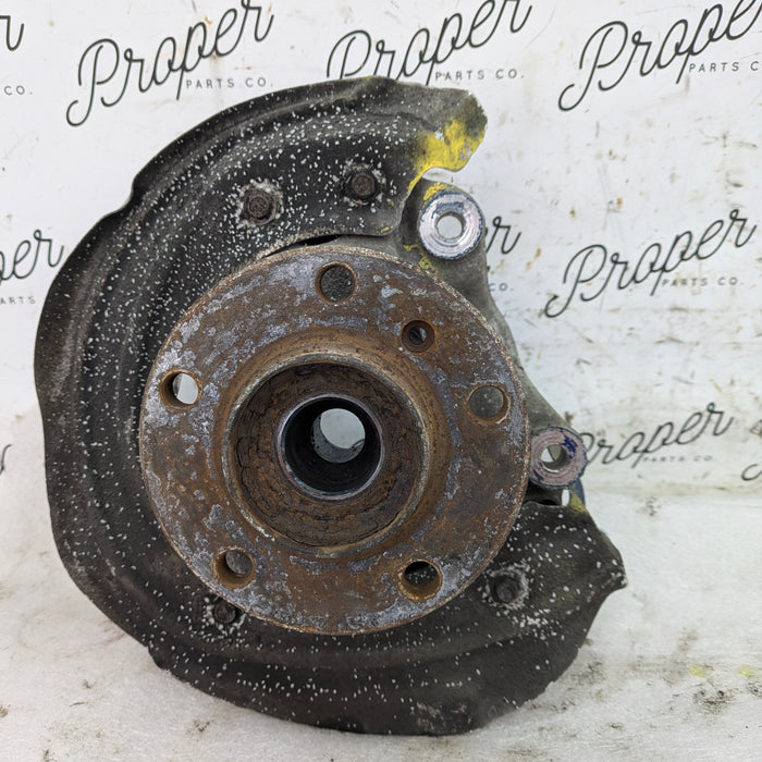 BMW F22 F23 228xi M235xi 230xi M240xi AWD Left/Driver Side Front Knuckle 6853819/6873417
