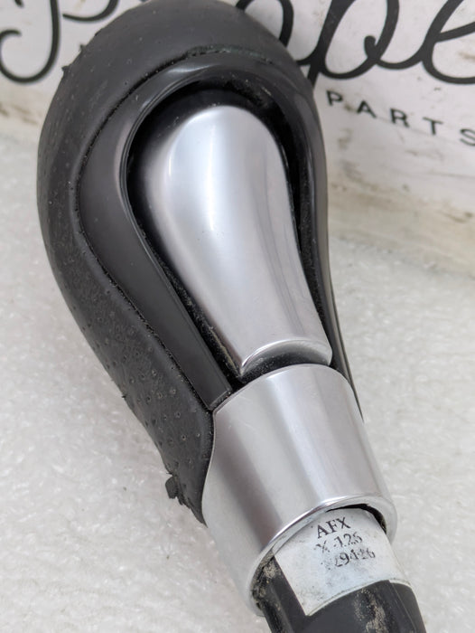 2018 Chevrolet 6th Gen Camaro 2SS Automatic Transmission Shift Knob Gear Lever *DAMAGED*