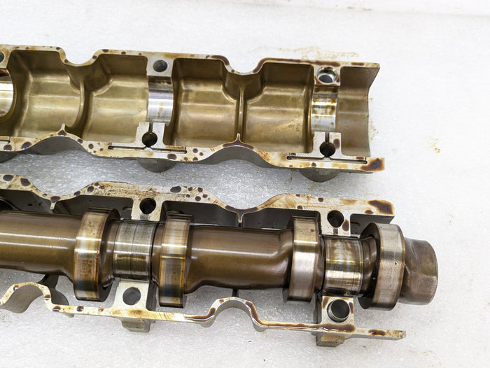 BMW F3X E9X E82 E88 F22 F23 F10 E70 F15 N55 Engine Exhaust Camshaft W/Ledger & Gear 7583208/7576161