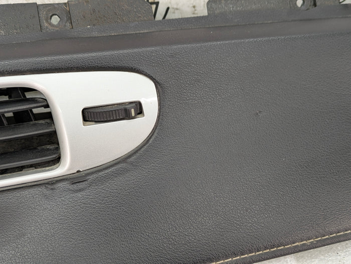 2015 Chevrolet 5th Gen Camaro 2SS Right Dashboard Leather Trim Set Main & Center Vent Air Duct 22880751 *Note*