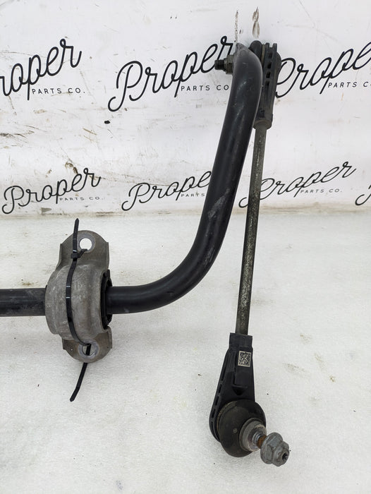 BMW G20 330ix AWD Front Suspension Stabilizer Sway Bar W/End Links 6873990