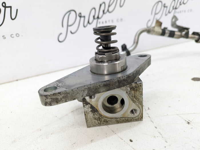 Chevrolet C7 Corvette Stingray Z51 LT1 Engine High Pressure Fuel Pump HPFP & Feed Line 12625817/12618338