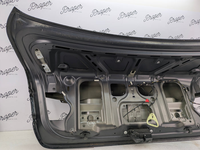 BMW F30 335xi M3 340i 330i 328i 320i Trunk Lid & Spoiler Black Sapphire Metallic (475) 41007288757 *NOTE*