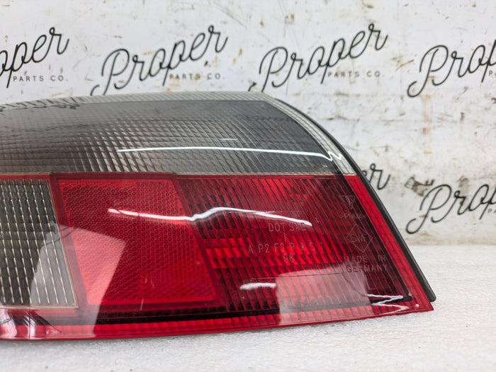 Porsche 996.2 911 Carrera 4 Rear Left/Driver Side Tail Light 99663149502 *DAMAGED*