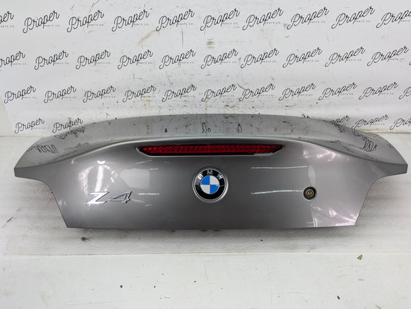 BMW E85 E86 Z4 3.0i 3.0si 2.5i Roadster Trunk Lid Sterling Grey Metallic (472) 41627068277
