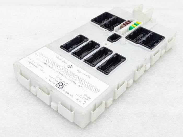 BMW F30 F31 F32 F33 F34 F36 330i/430i B46 FEM Body Control Module 8707676