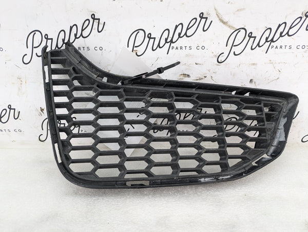 BMW F80 F82 M3 M4 Front Right Lower Bumper Grille 8054302
