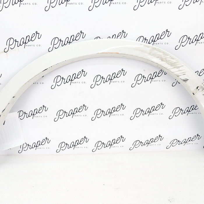 2015-2018 Audi 8U Q3 Front Right Wheel Moulding Cortina White 8U0853818C *DAMAGED*