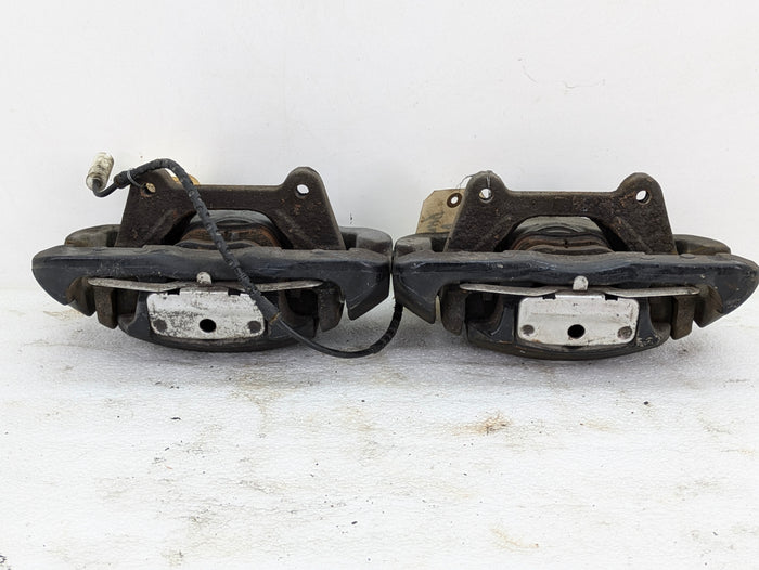 BMW E91 E90 E92 E93 335i/335xi Front Brake Calipers 34116773201/34116773202