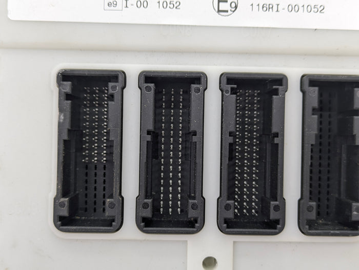 BMW F30 F31 F32 F33 F34 F36 330i/430i B46 FEM Body Control Module 8707676