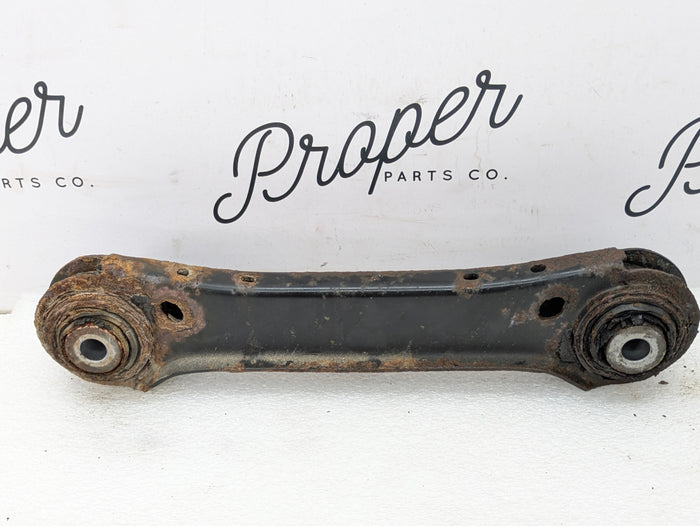 BMW E90 E91 E92 E93 335xi 330xi 328xi 325xi 323i Rear Left/Right Side Upper Control Arm 6782237 *DAMAGED*