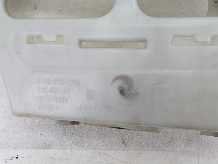 BMW E90 335xi 328xi M Sport Sedan Rear Passenger Right Side Bumper Bracket 7906506 *Damaged*