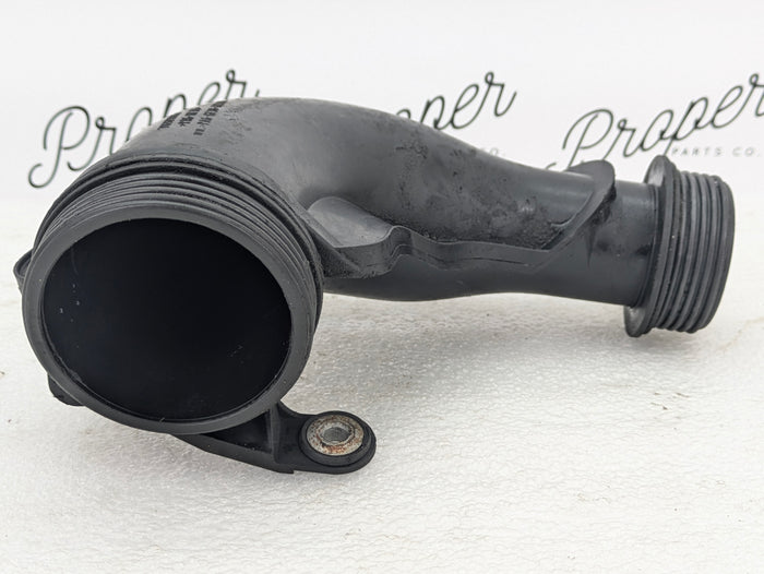 BMW E90 E92 E93 335i/E82 E88 135i N55 Turbocharger Inlet Air Duct 7599290 *DAMAGED*