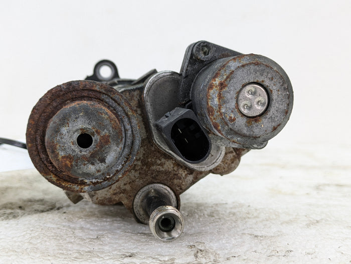 BMW E82 E88 E92 E90 E93 335xi 335i N54 N55 High Pressure Fuel Pump HPFP 7594943